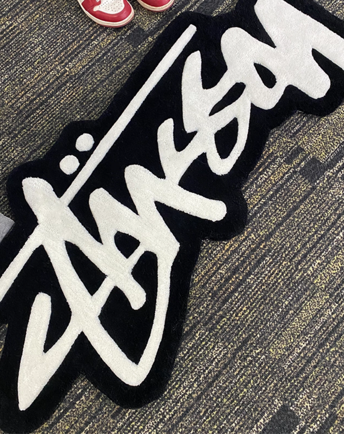 Streetwear Script Tufted Rug Graffiti Logo Room Decor Hypebeast Rug